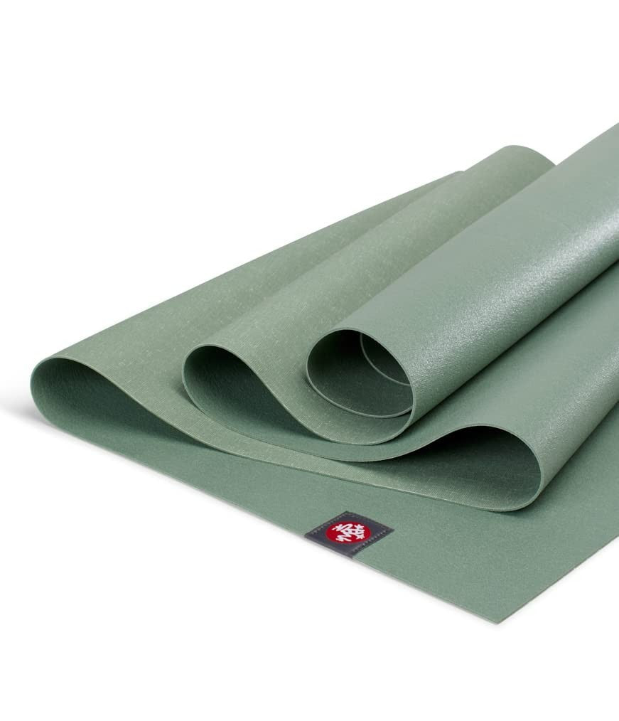 Manduka eKO Superlite Yoga Mat for Travel - 71" x 24", Leaf Green